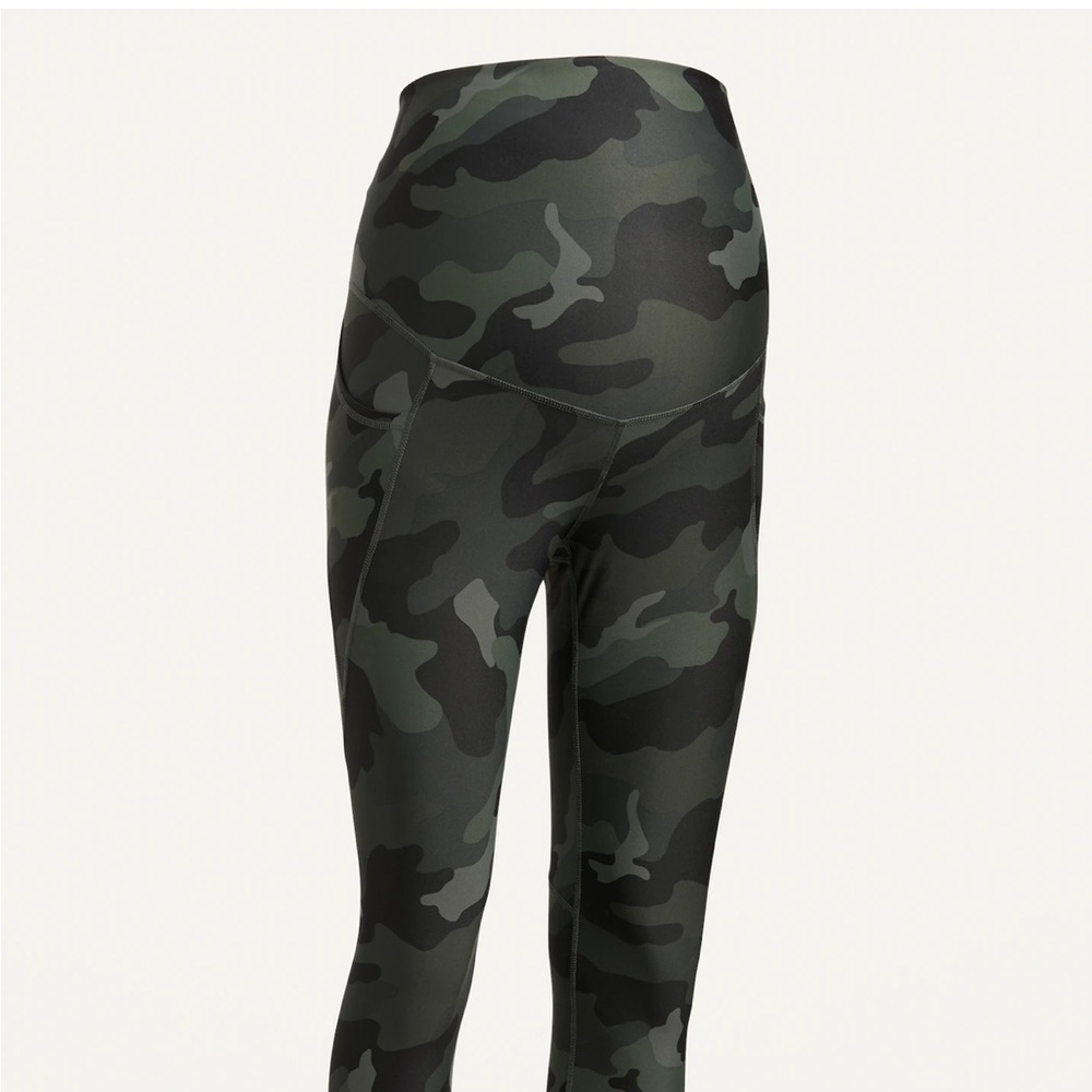 Maternity Full-Panel PowerSoft Side-Pocket 7/8-Length Leggings